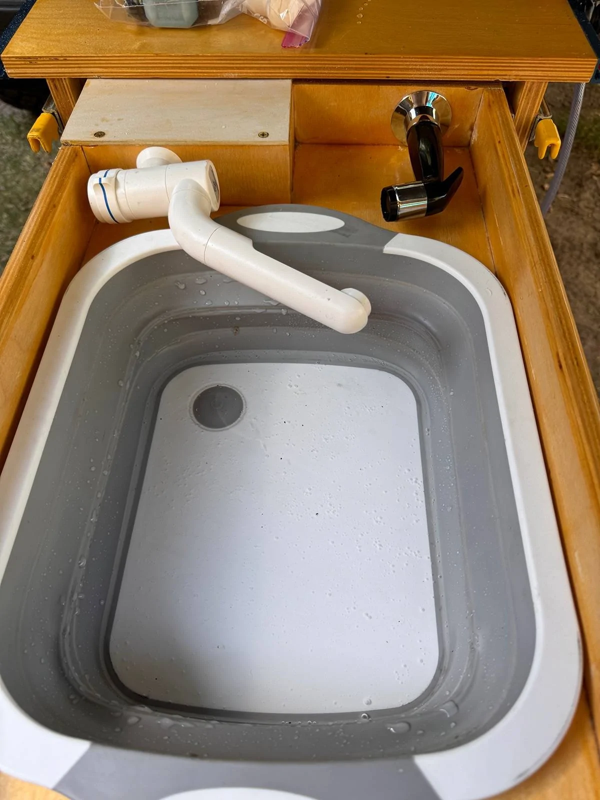 Jeep Gladiator DIY Slide Out w/ Sink IMG_4258