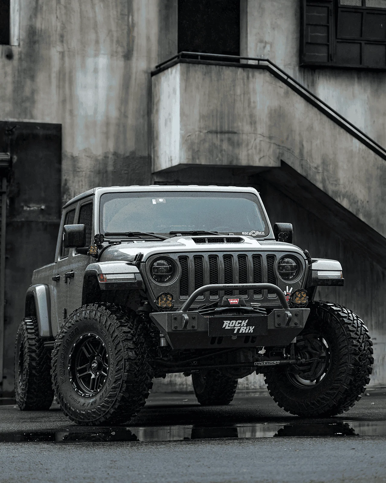 Jeep Gladiator Introducing our RT109 - Five Dual Spoke Lip 1719331028141-j