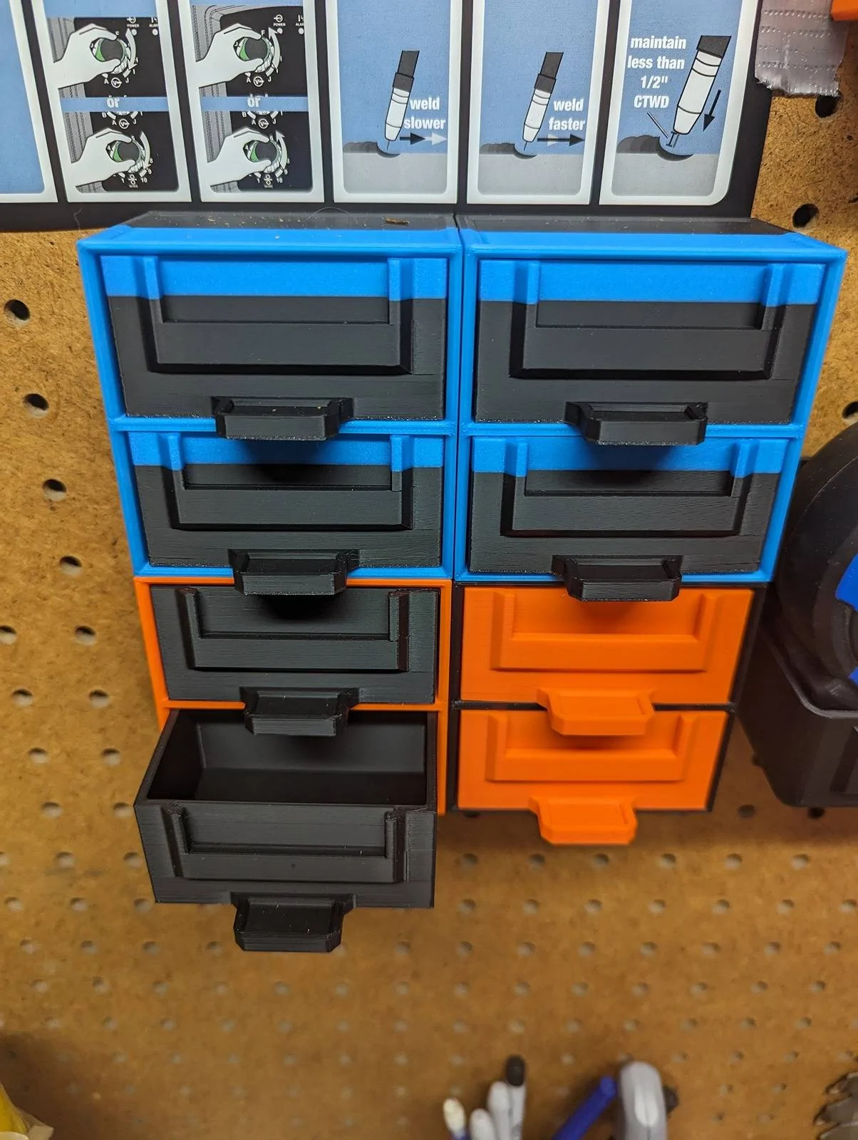 Jeep Gladiator What did you 3D print today? Pegboard Drawer System