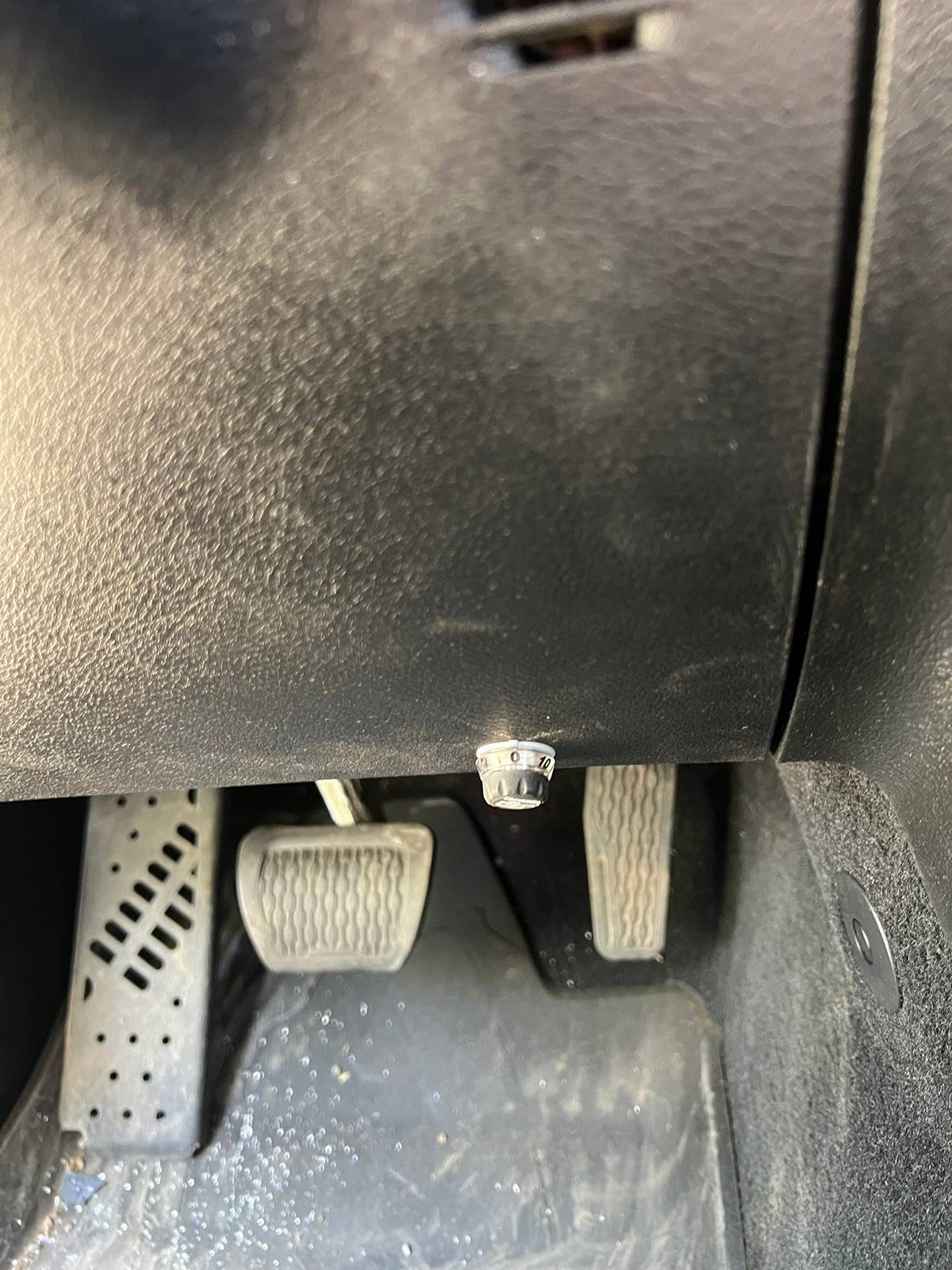 Jeep Gladiator What trailer brake controllers are you using? Trailer Brake Controller.JPEG