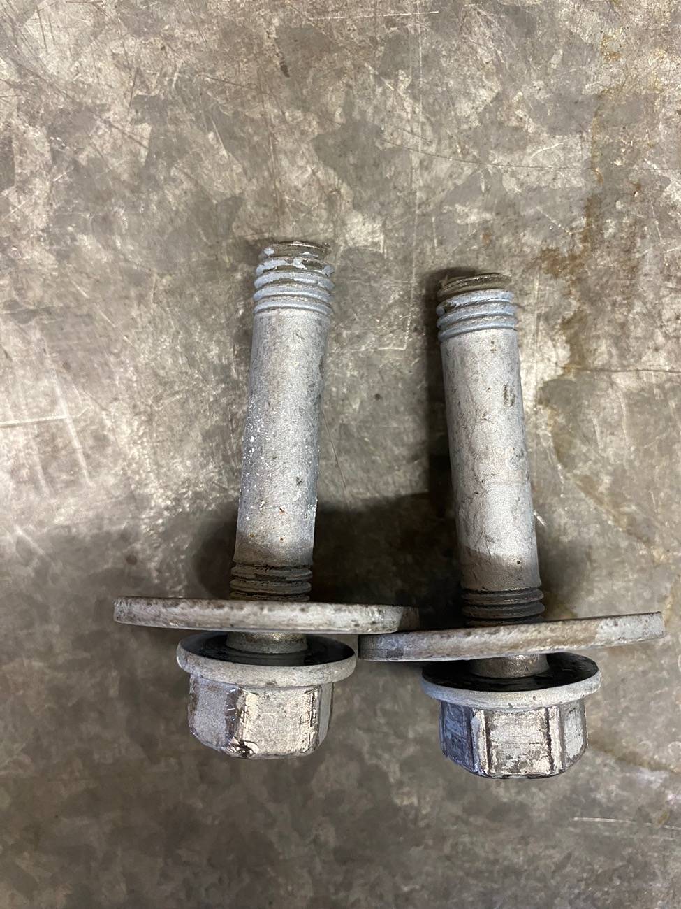 Jeep Gladiator HELP! Broke body bolt IMG_1224