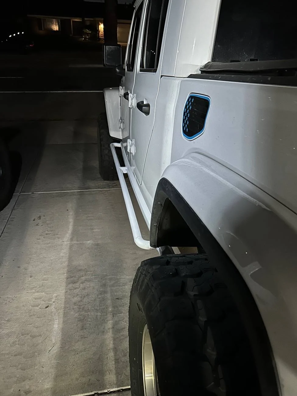 Jeep Gladiator Replacing Factory Side Step w/ Rock Rails? IMG_4233