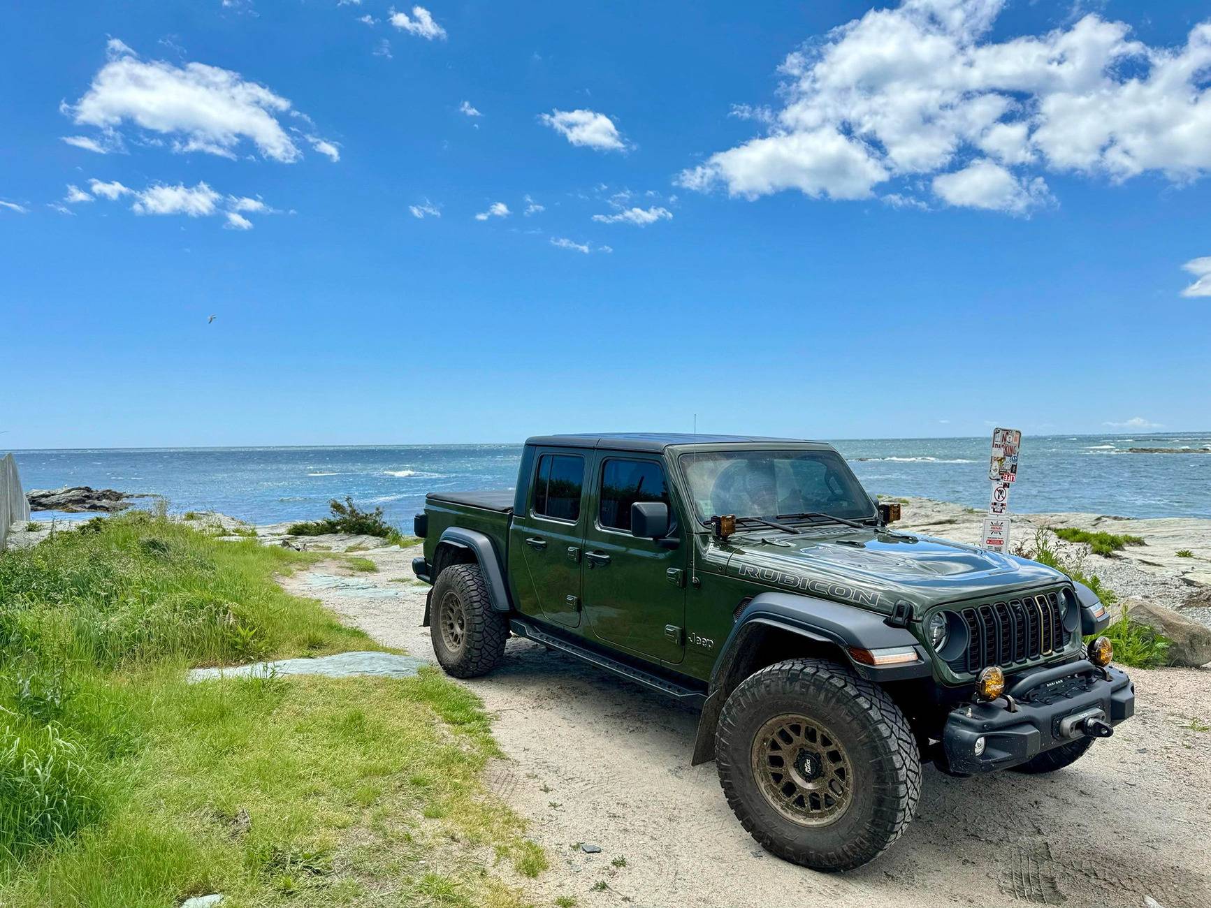 Jeep Gladiator Gladiator Glamour Shots 1719583577692-p2