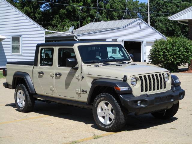Jeep Gladiator Replacing Factory Side Step w/ Rock Rails? Gladiator 4.JPG