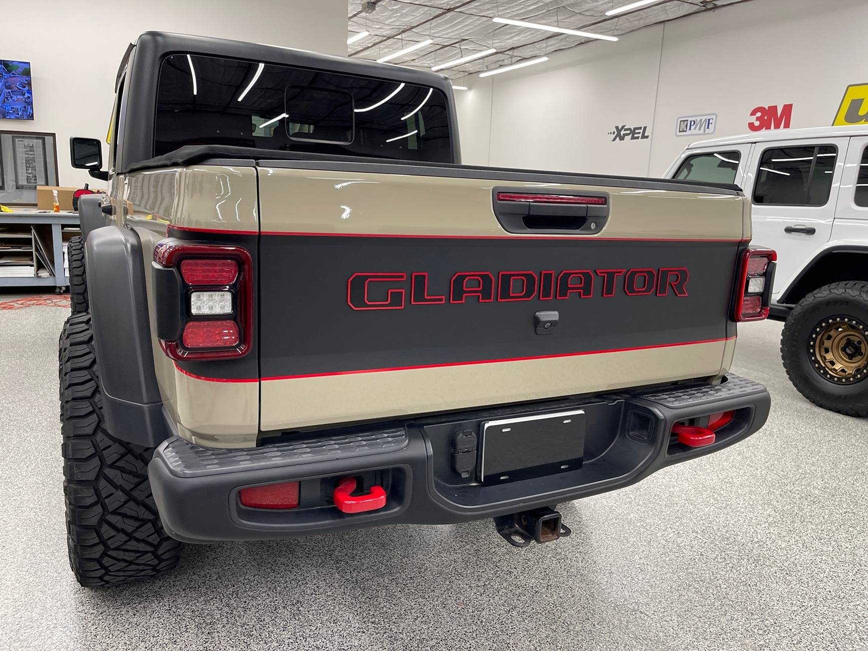 Jeep Gladiator Took "Jeep" Letters Off Tailgate red outline