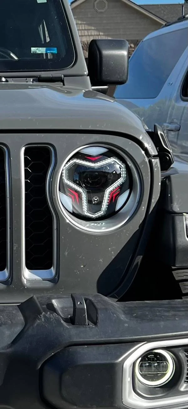 Jeep Gladiator Factory headlights to Warrior Series LEDs IMG_2394
