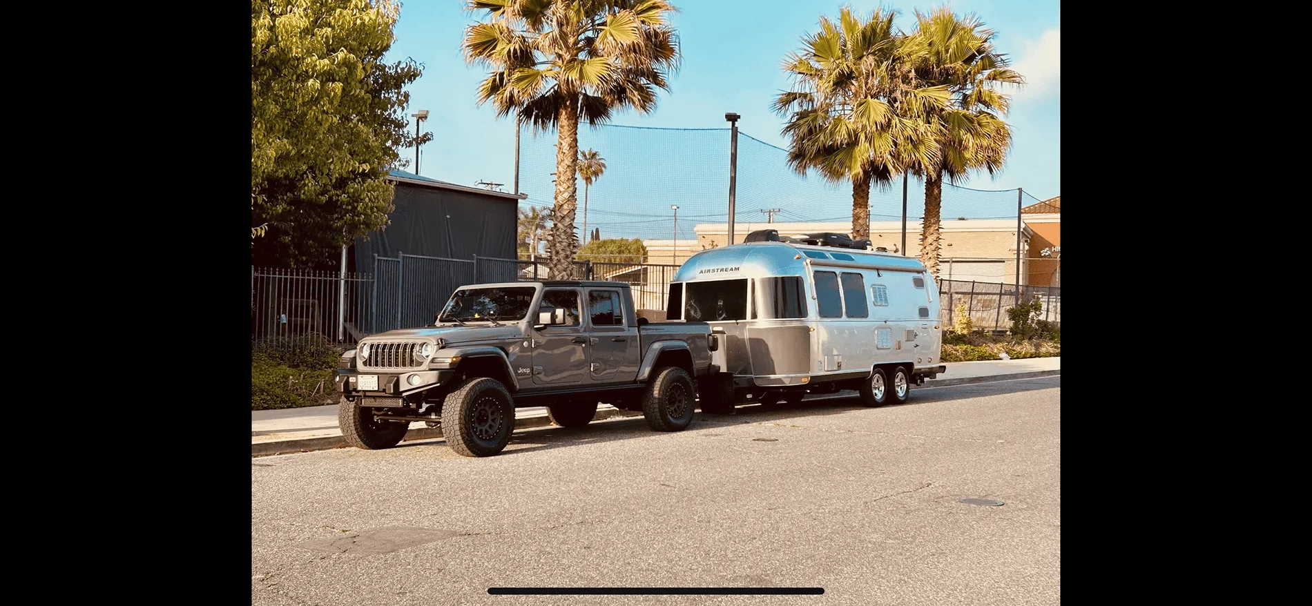 Jeep Gladiator Air bags or new springs? IMG_0862