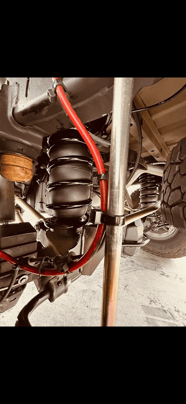 Jeep Gladiator Air bags or new springs? IMG_0859