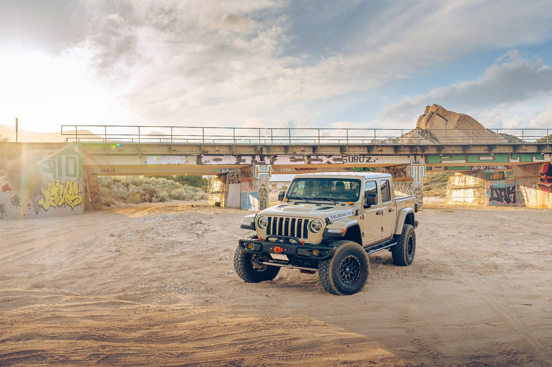 Jeep Gladiator Gladiator Glamour Shots 03-25-24 George JT RT111 Cajon-15