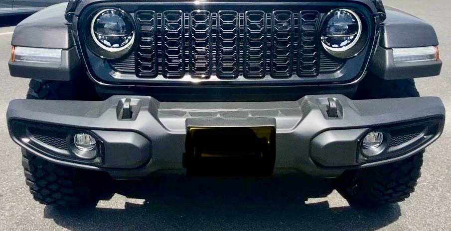 Jeep Gladiator What type of Bumper do I have? Sport or Non-Sport IMG_4748
