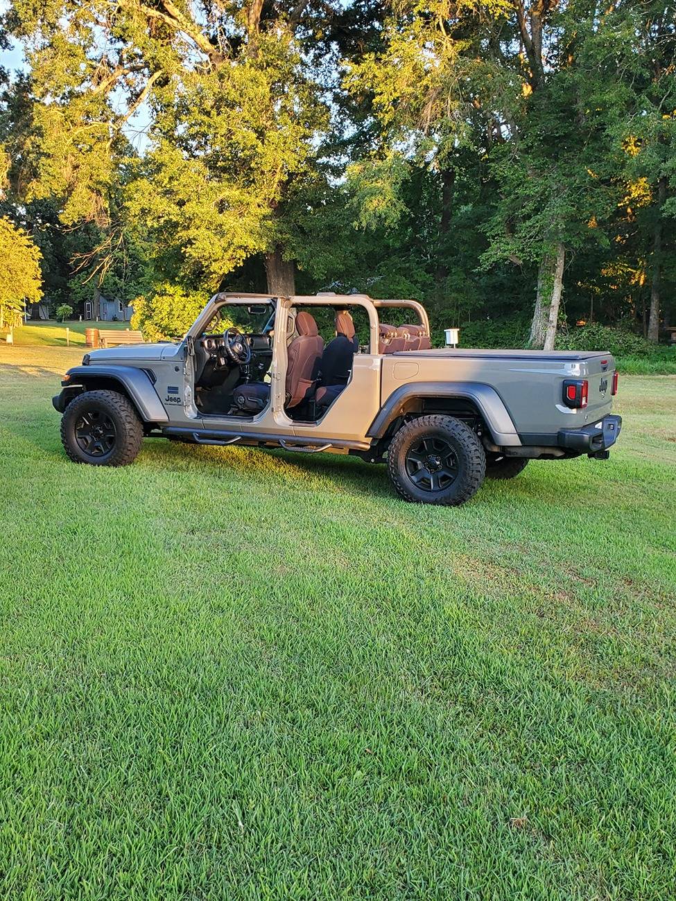 Jeep Gladiator Gladiator Glamour Shots 20240701_201414