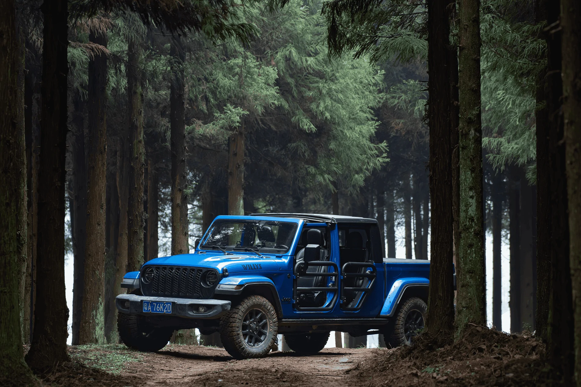Jeep Gladiator Gladiator Glamour Shots DSC09948-Enhanced-NR