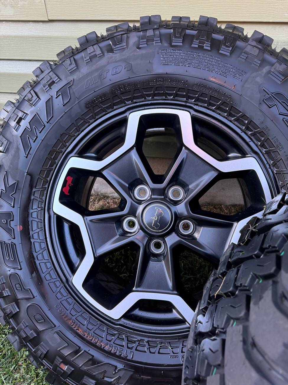Jeep Gladiator Rubicon 17” OEM wheels w/ Falken Mud Tires IMG_7151