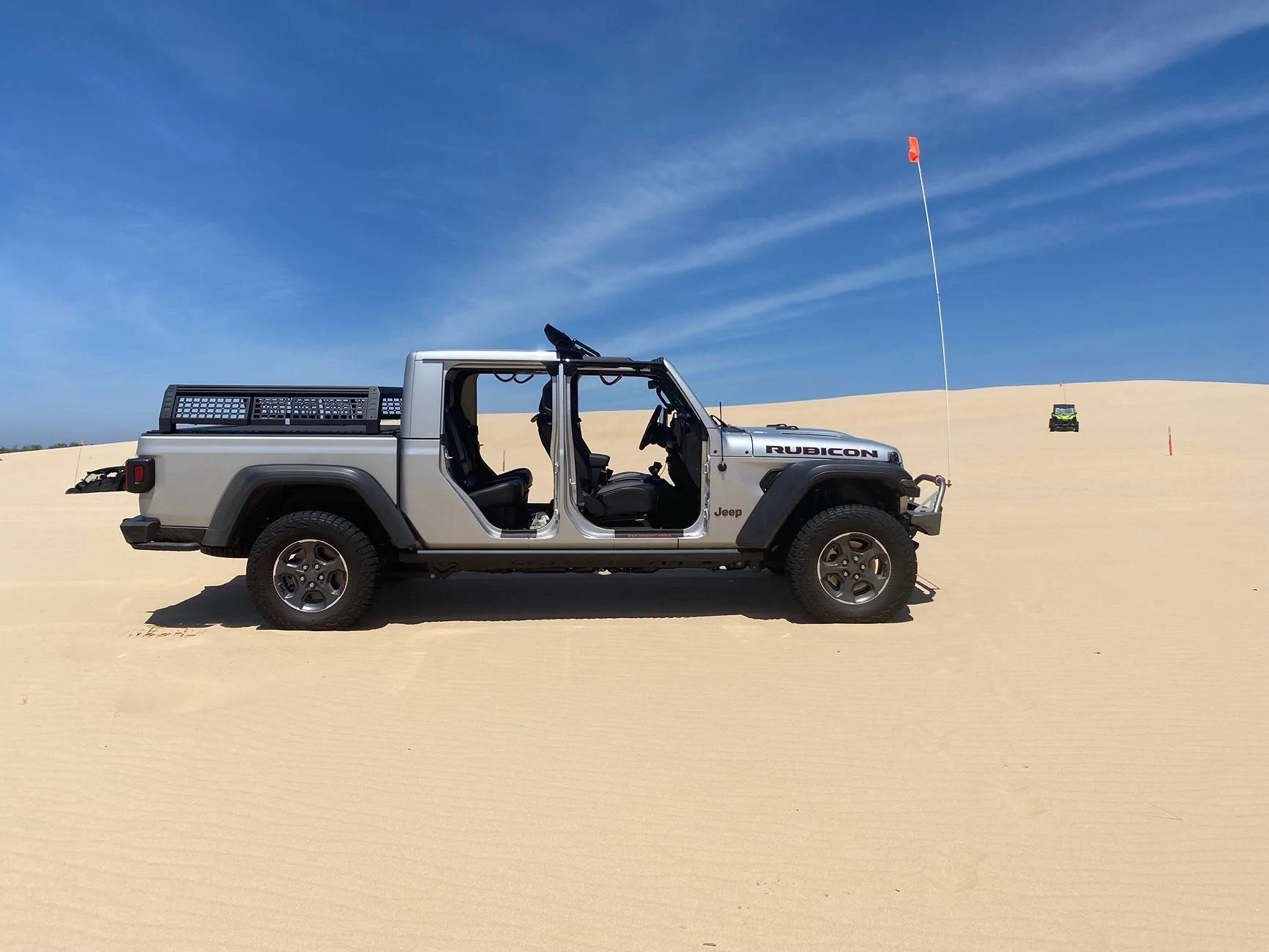 Jeep Gladiator SILVER ZYNITH Gladiator JT Club IMG_1570