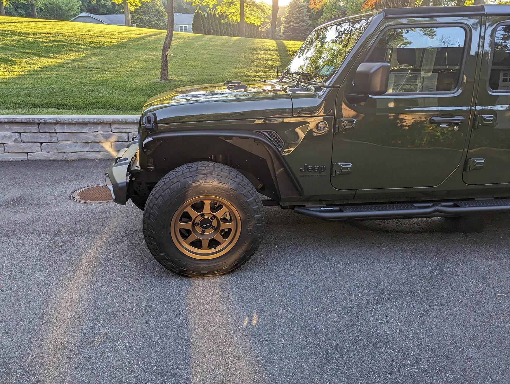 Jeep Gladiator Method Wheels showoff your setup PXL_20240615_232445455.MP