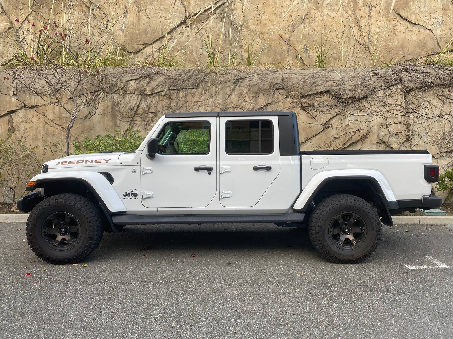 Jeep Gladiator Transformation Tuesday: Show Us the Build Before-During-After! IMG_0579.JPEG