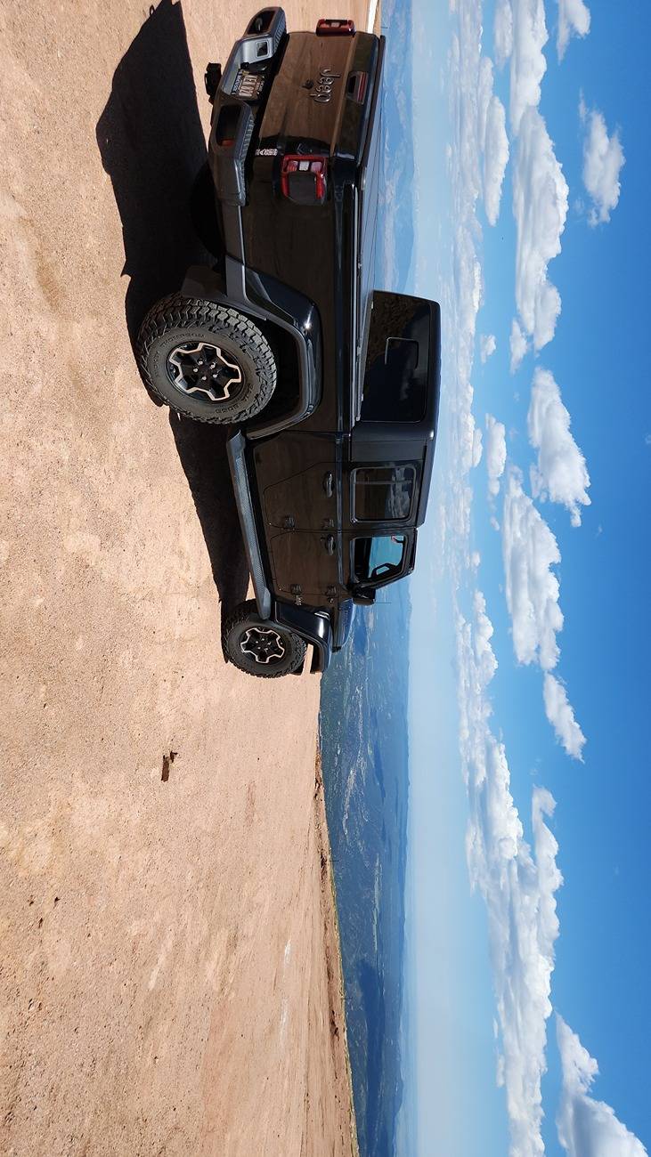 Jeep Gladiator Gladiator Glamour Shots 1000006910