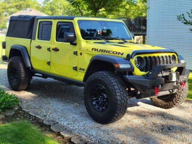 Jeep Gladiator What gladiator model to buy Resized_20240518_080409 (1)