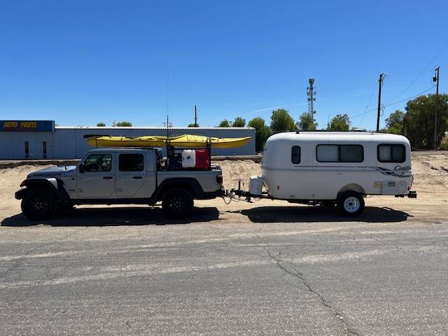 Jeep Gladiator Show us what camper / trailer / RV you're towing with your JT DC4F0F8E-E386-474E-84F2-55F825528FE3