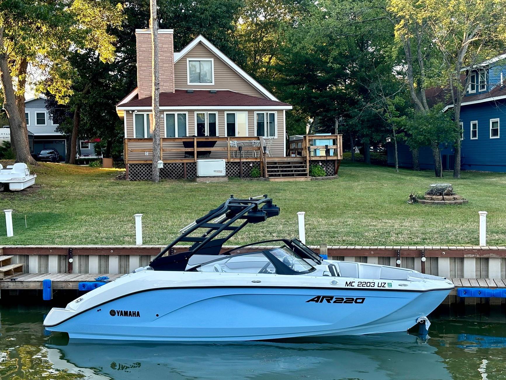 Jeep Gladiator New boat At dock