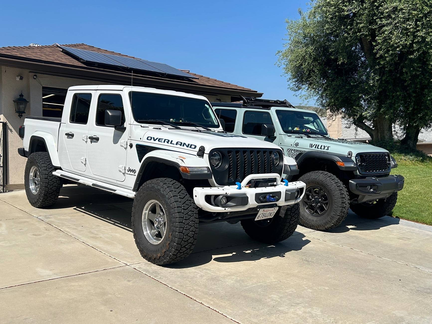 Jeep Gladiator help me choose a bumper? IMG_6732