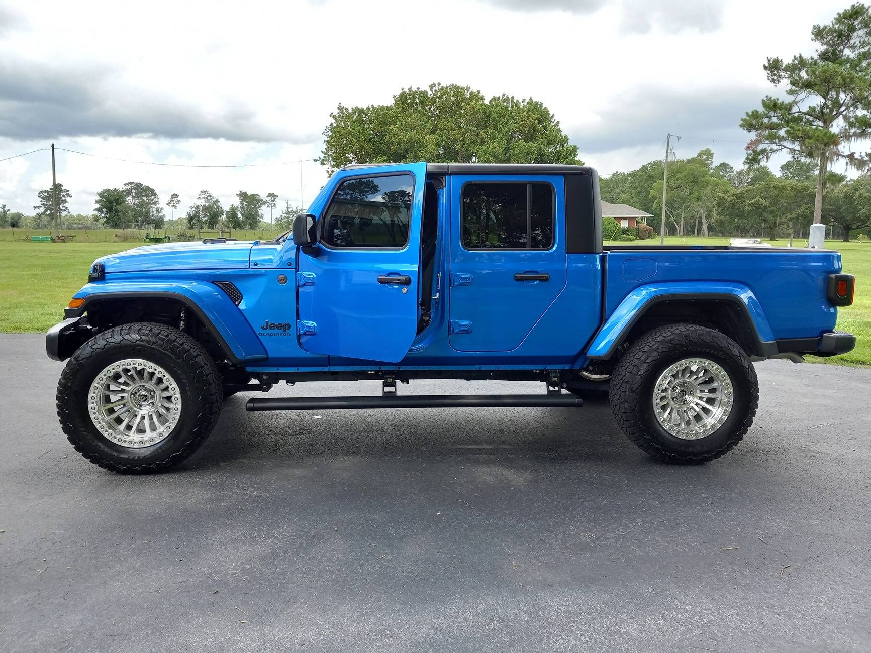 Jeep Gladiator 2022 GLADIATOR ALTITUDE FOR SALE 20240705_120918