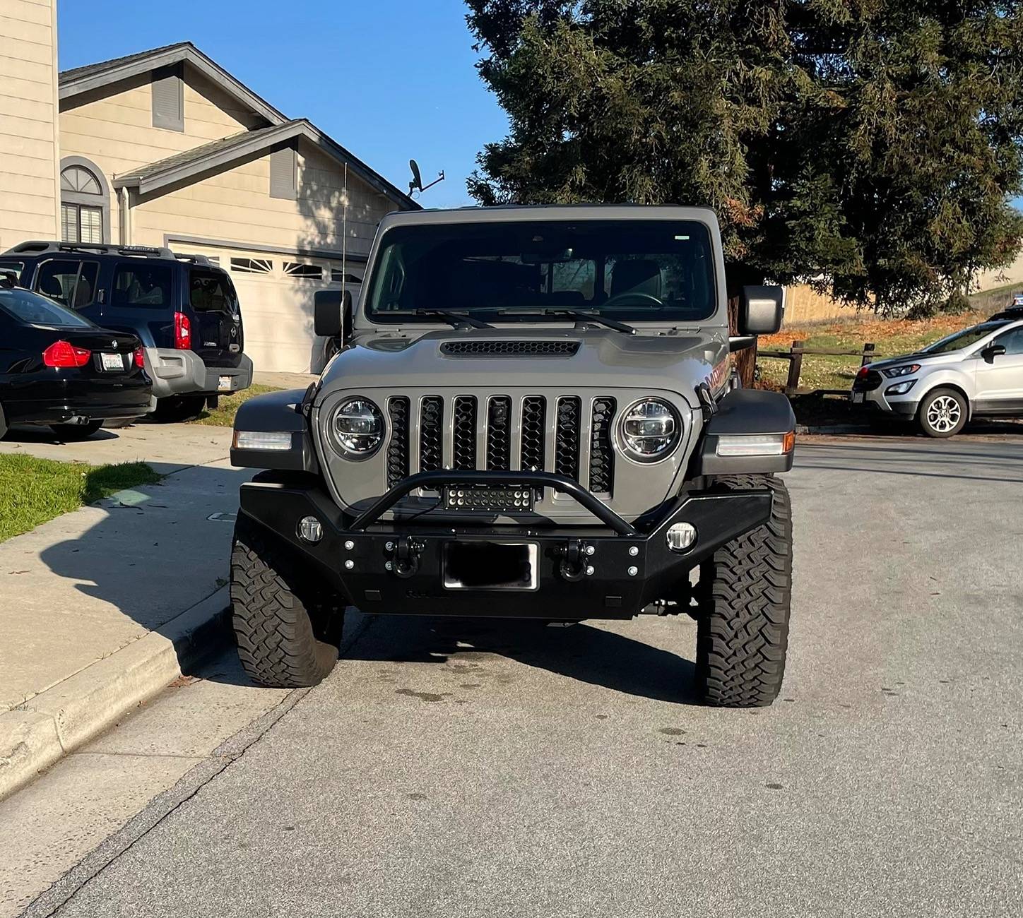 Jeep Gladiator help me choose a bumper? IMG_5708