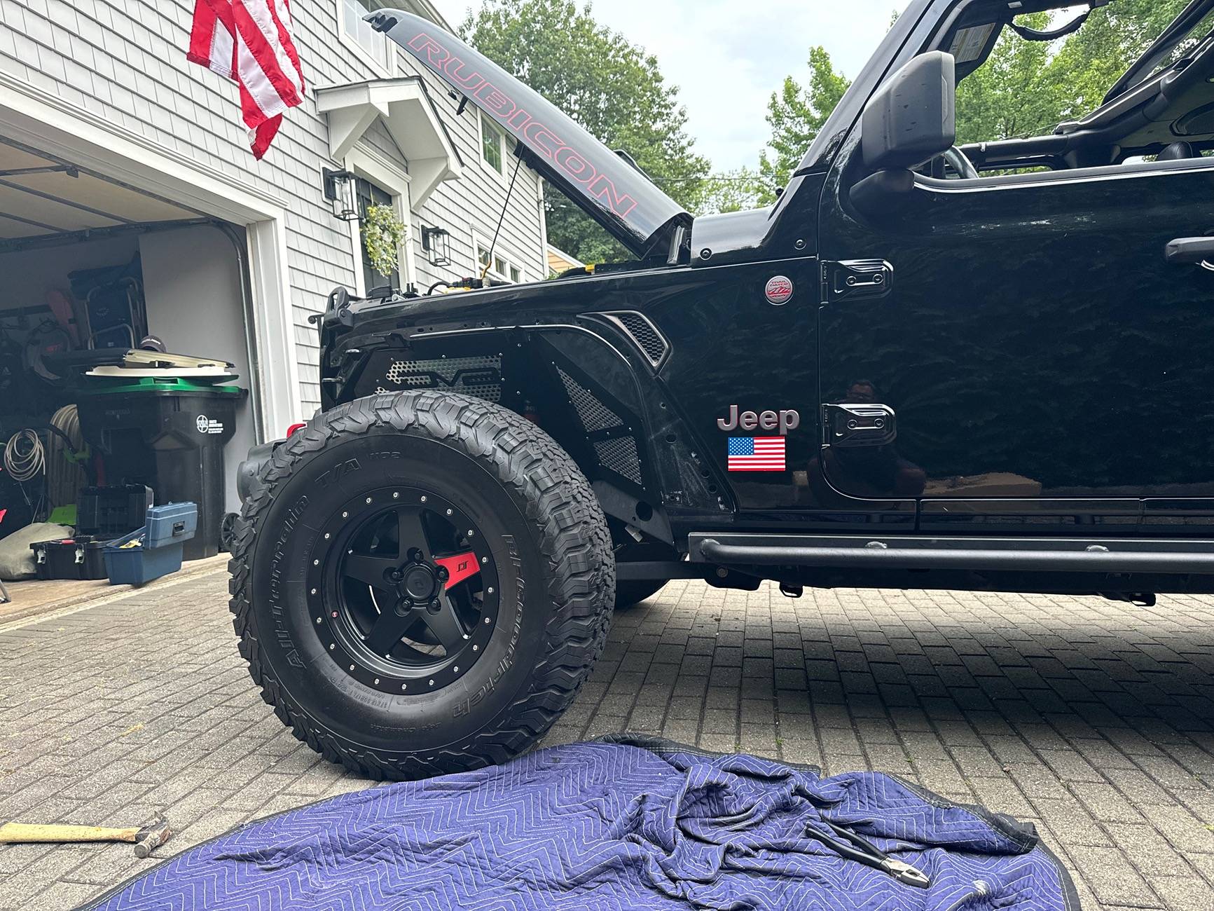 Jeep Gladiator DV8 JT spec Fenders - Liners IMG_9235
