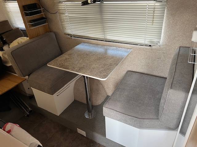 Jeep Gladiator Show us what camper / trailer / RV you're towing with your JT 1720239727901-x4