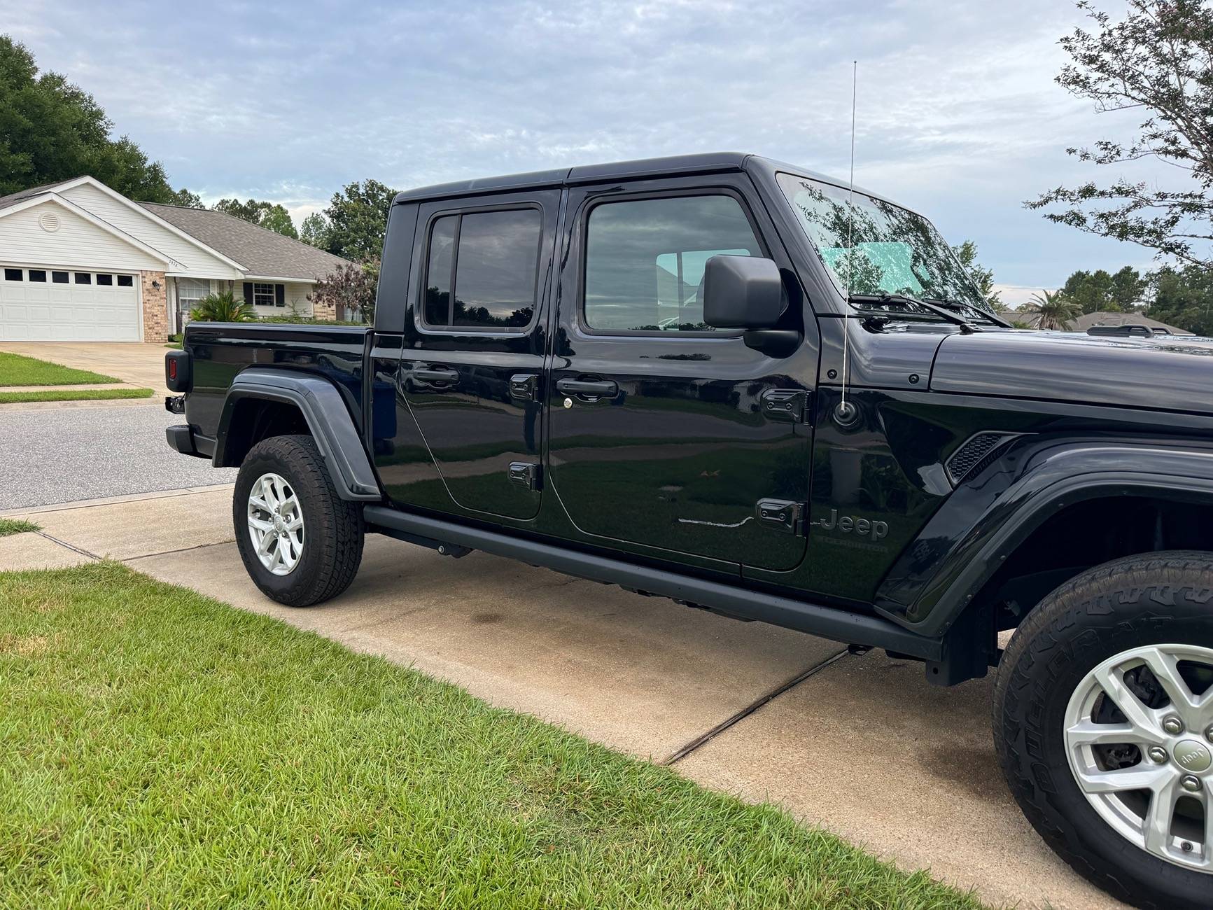Jeep Gladiator Ragbagger’s 23 Sport S IMG_7877