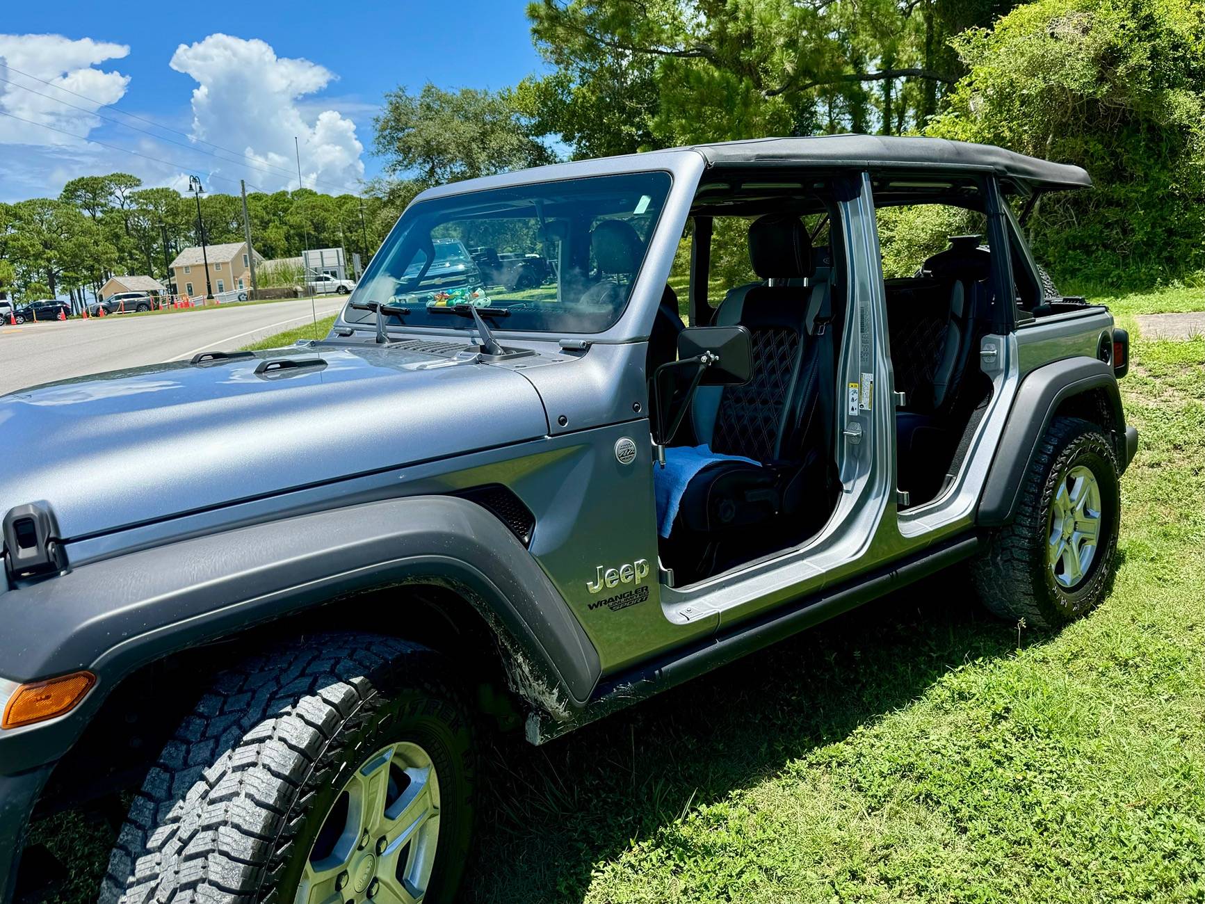 Jeep Gladiator Ragbagger’s 23 Sport S IMG_7974