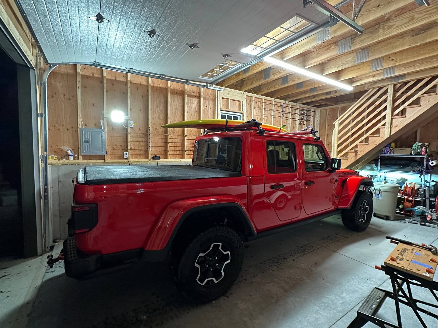 Jeep Gladiator Hard Top Roof Rack for Surfboard/boardsports? 1720334469919-hb
