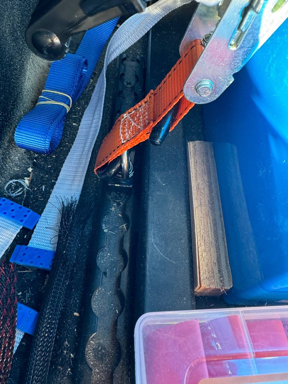 Jeep Gladiator Lithium Battery Mounting Suggestions for the Bed IMG_5154.JPG
