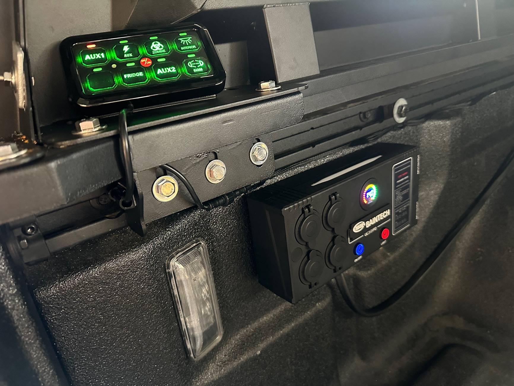 Jeep Gladiator Lithium Battery Mounting Suggestions for the Bed IMG_5152