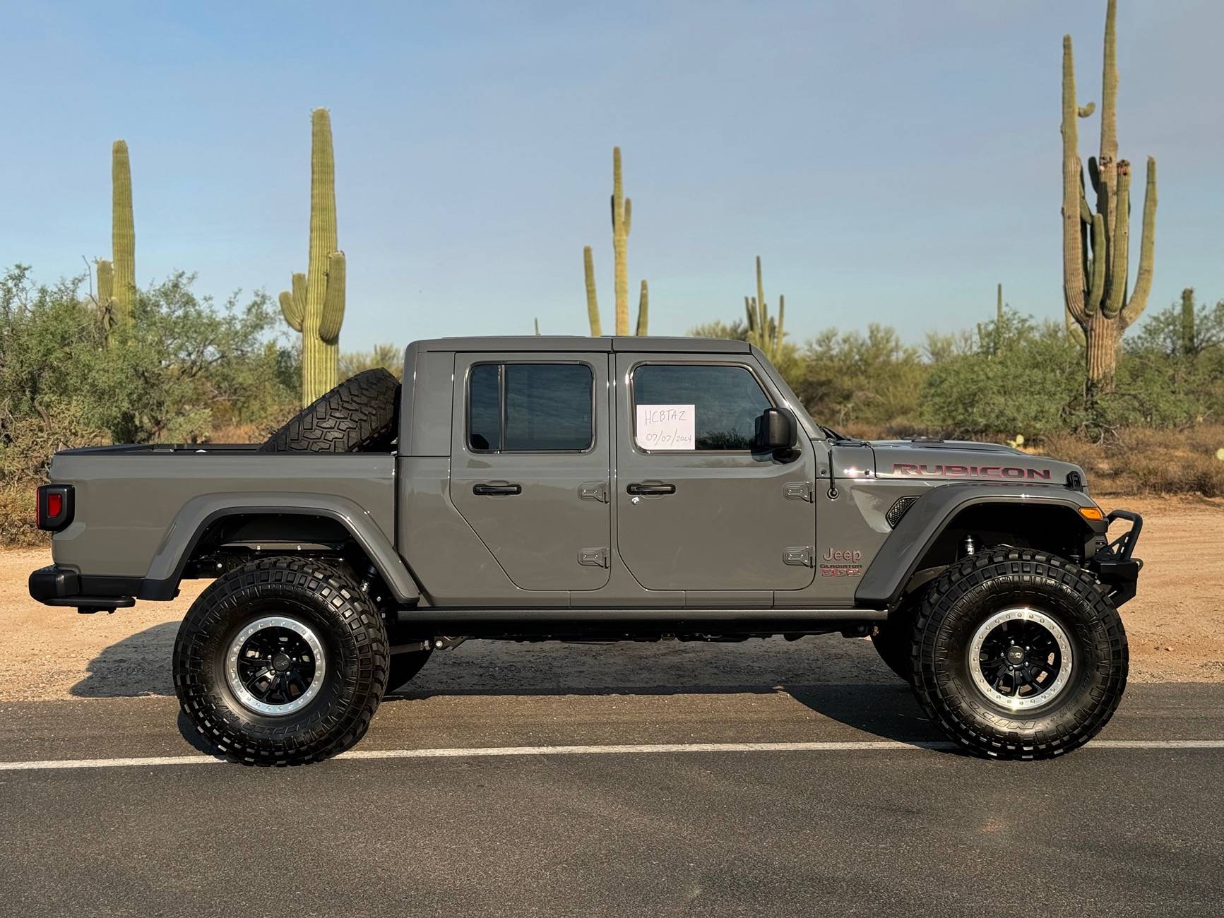 Jeep Gladiator 2022 GLADIATOR RUBICON "392 HEMI" IMG_0121