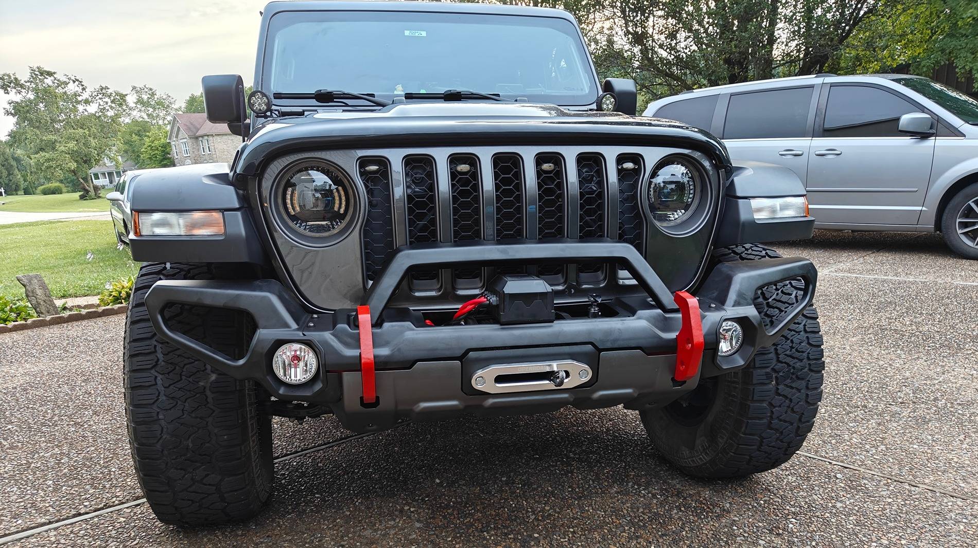 Jeep Gladiator help me choose a bumper? IMG20240704203831