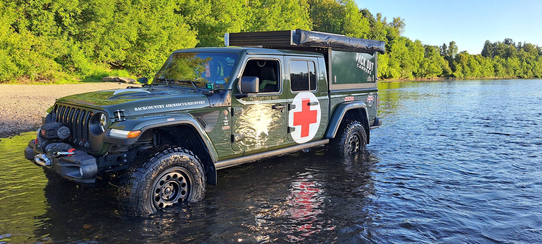 Jeep Gladiator I’m looking for recommendations for a bed rack and rooftop tent RTT. 20240707_063937