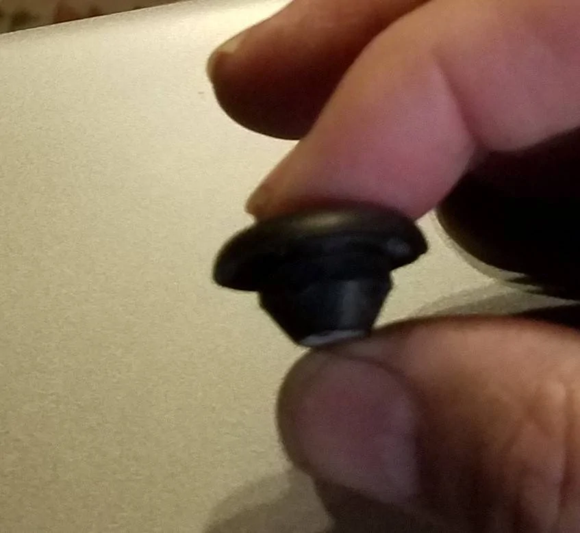 Jeep Gladiator Gladiator Part? plug 1