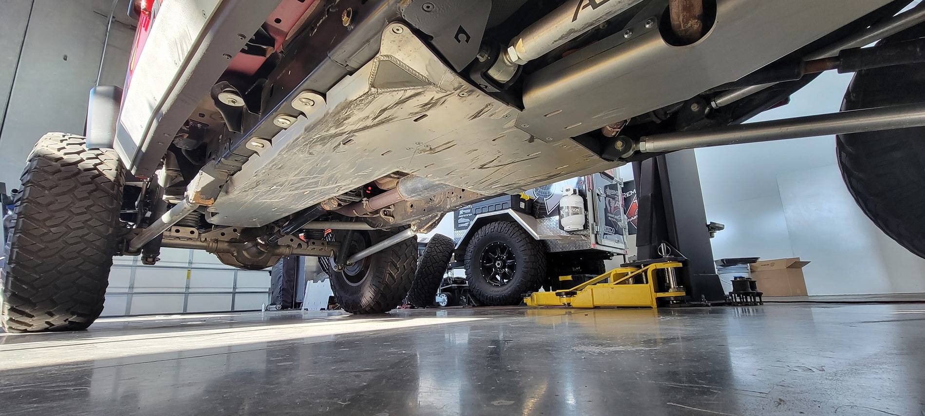 Jeep Gladiator Full belly aluminum skid plate comparison 20240710_090221