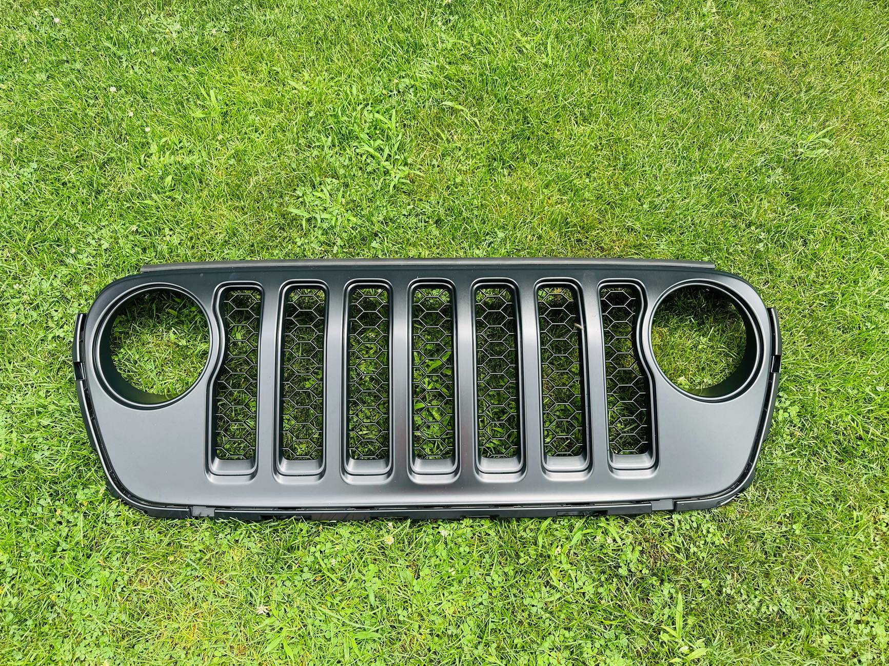 Jeep Gladiator Mopar OEM Satin black Grille IMG_7423