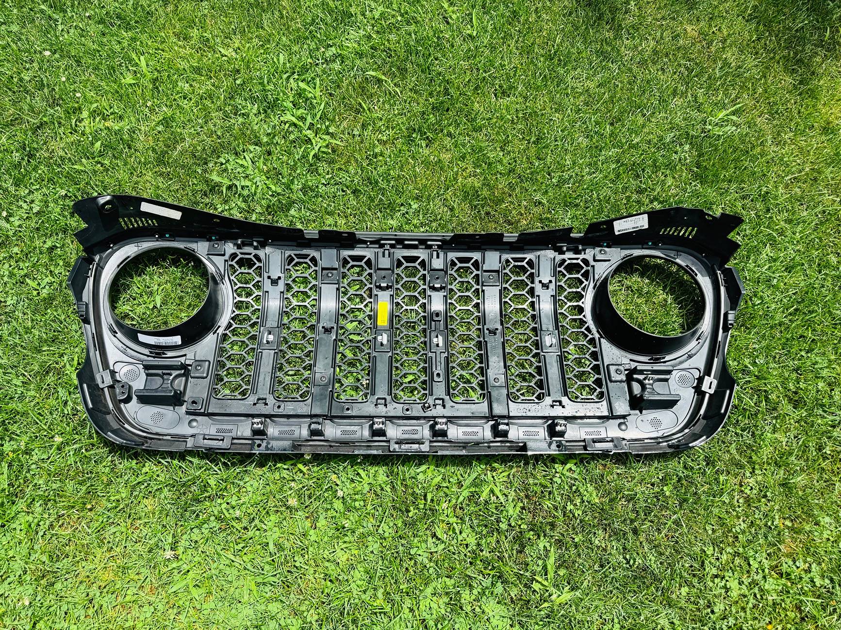 Jeep Gladiator Mopar OEM Satin black Grille IMG_7424