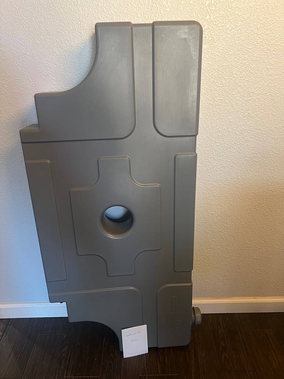 Jeep Gladiator Ironman 4x4 50l/13g water tank - BRAND NEW LOWERED PRICE IMG_5618
