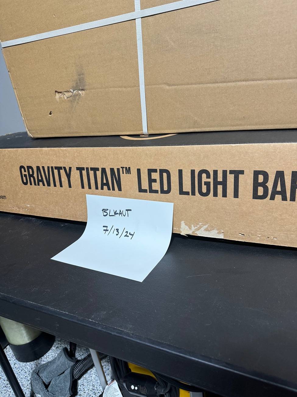 Jeep Gladiator KC Hilites Gravity Titan light bar JL / JT IMG_8215