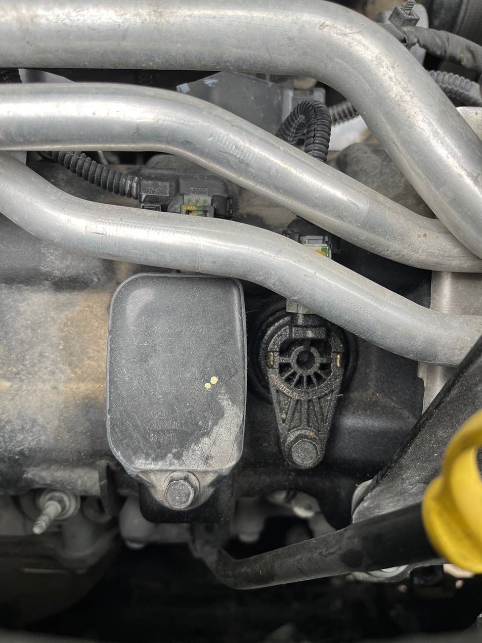 Jeep Gladiator Need help finding source of “burnt oil smell” coming from engine into JT IMG_2003