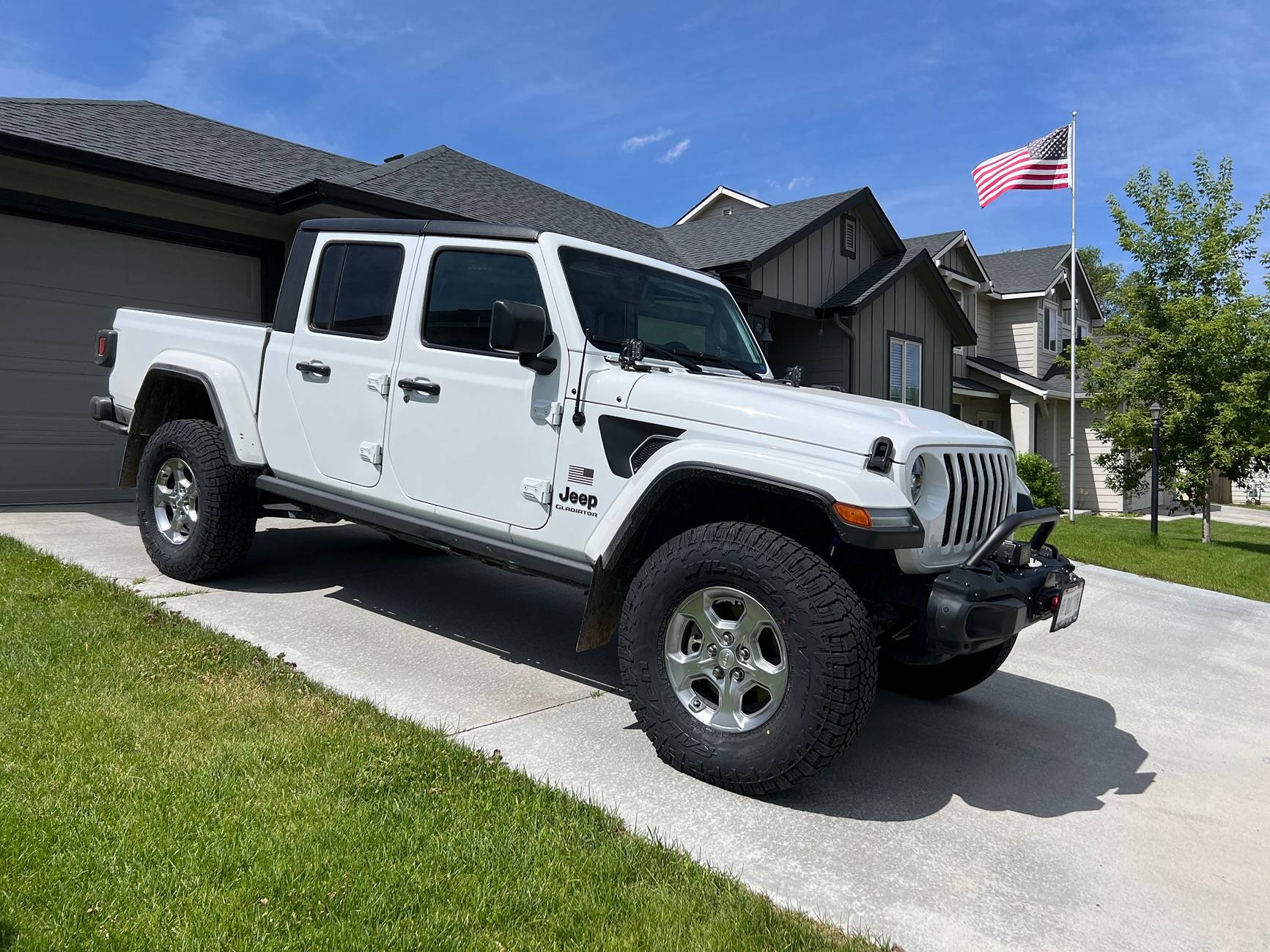 Jeep Gladiator Gladiators on 35s builds photos please! IMG_7087