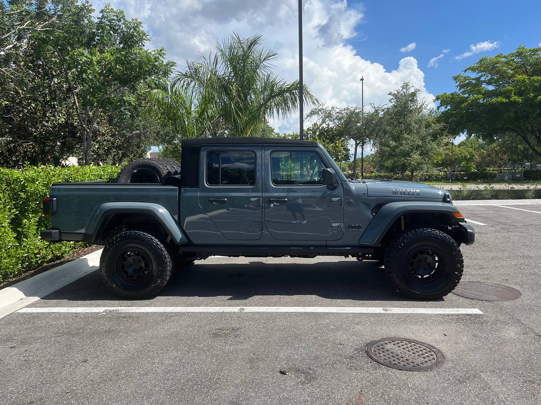 Jeep Gladiator How significant is 9 lb. extra per tire? E031E773-75B4-41DC-A086-9C8F4044CFED