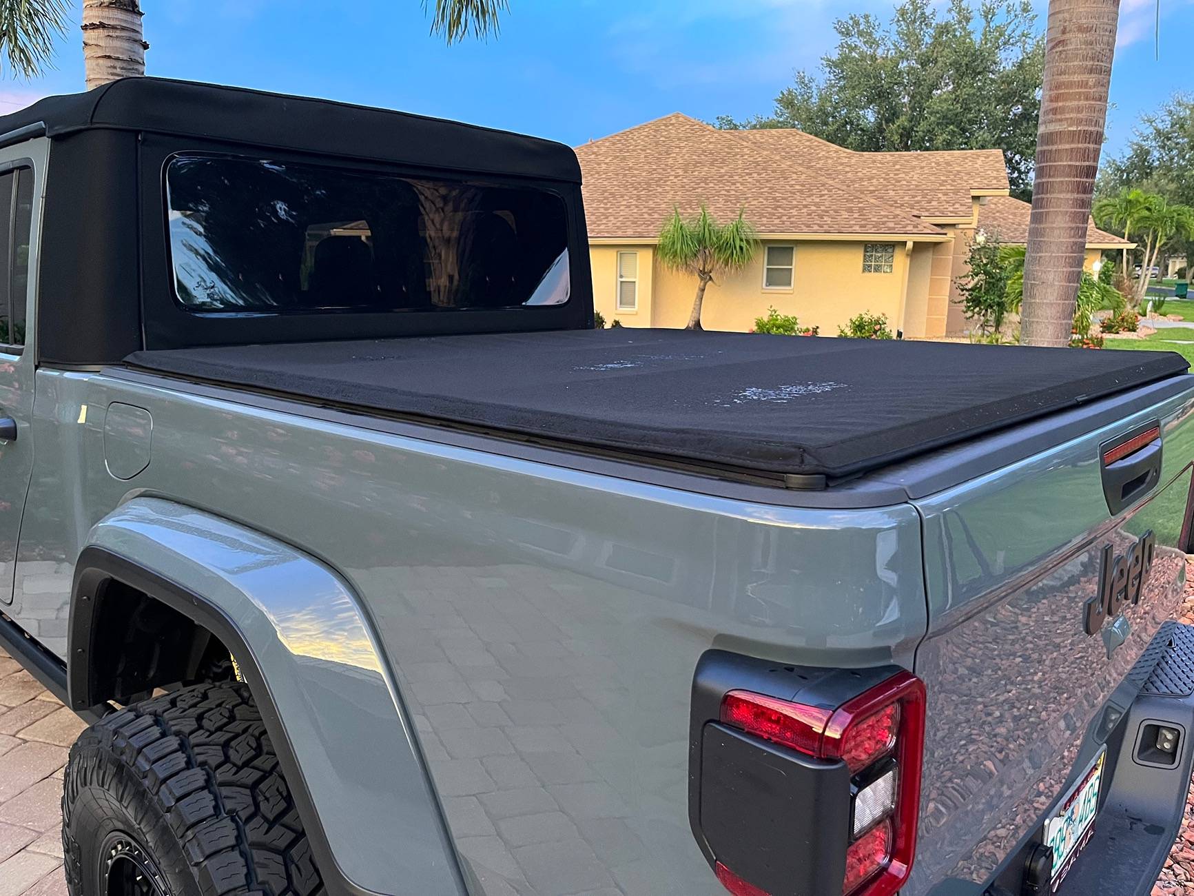Jeep Gladiator 2024 Anvil Willys Overland Build B508C875-D937-4A31-AAAD-D107AC691C98