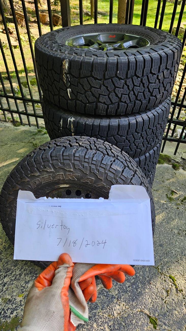 Jeep Gladiator STOCK Rubicon Rims and tires and spare.   no TPMS . $500 obo 20240718_182346