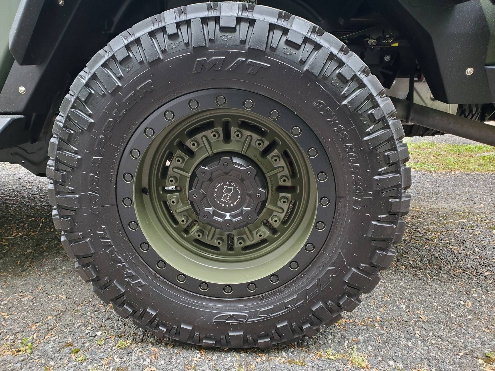 Jeep Gladiator Looking for new 37" tires. 20230608 inventory 6