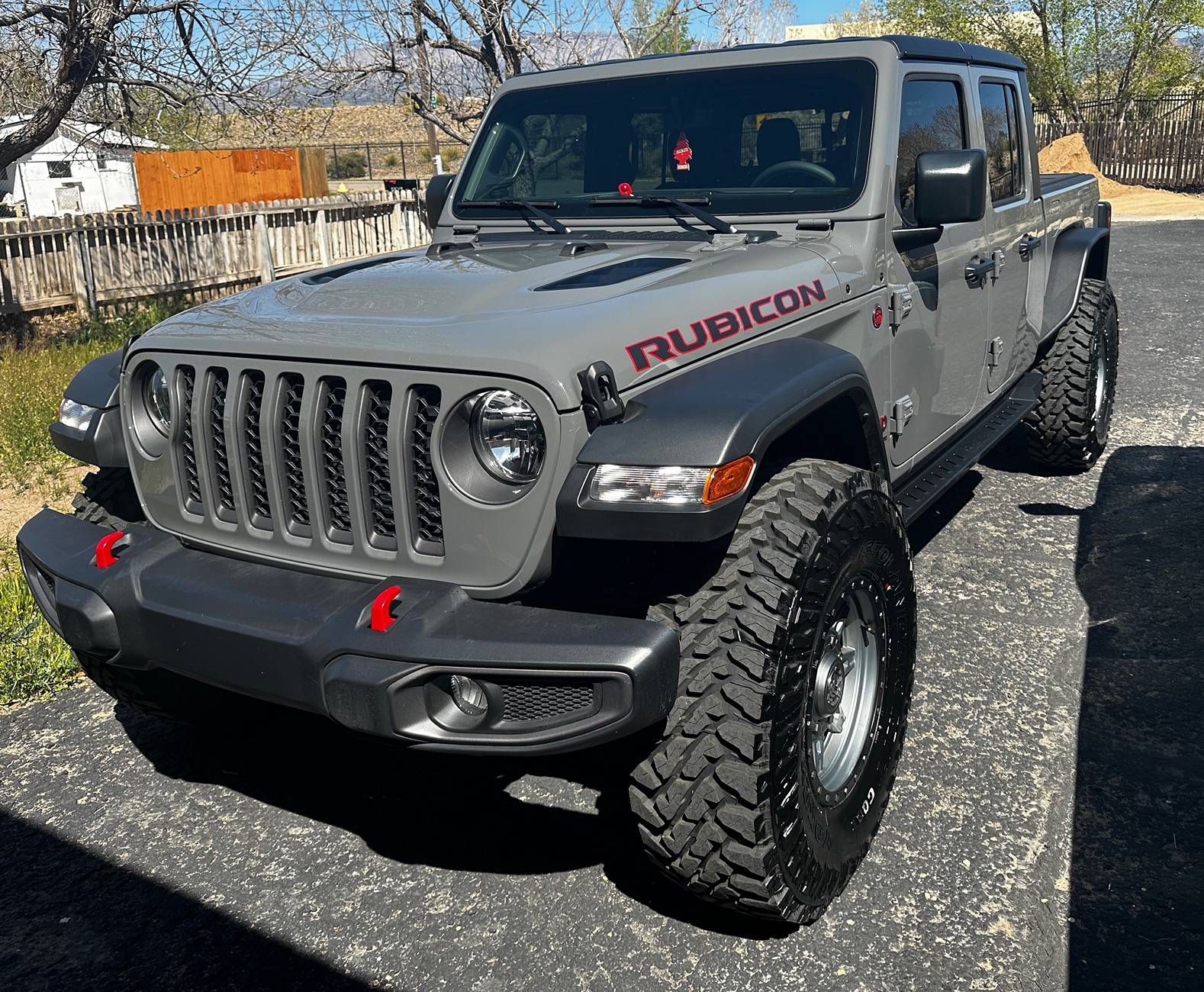 Jeep Gladiator Looking for new 37" tires. IMG_7648